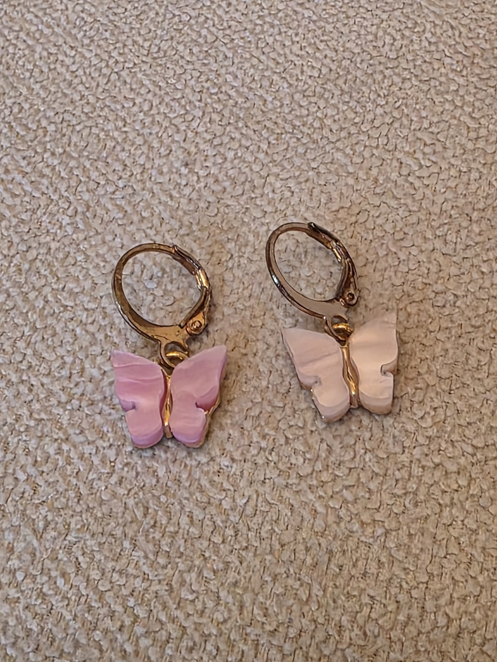 Pink Shell Butterfly Dangle Earrings Gold Tone Leverback